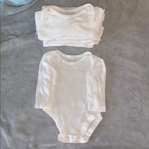 Plain white T-shirt long sleeve 6